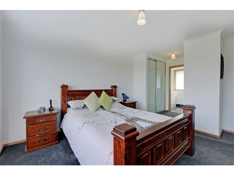 43 Camrise Drive, Cambridge TAS 7170