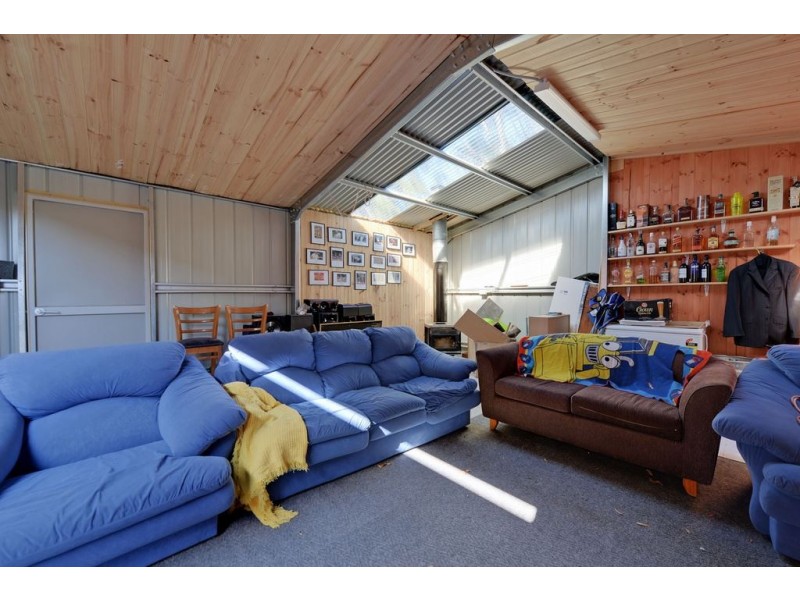 64 Mariah Crescent, Oakdowns TAS 7019