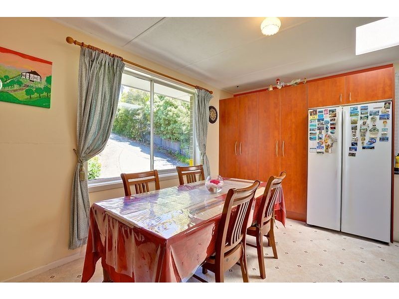 17 Hudson Crescent, Glenorchy TAS 7010