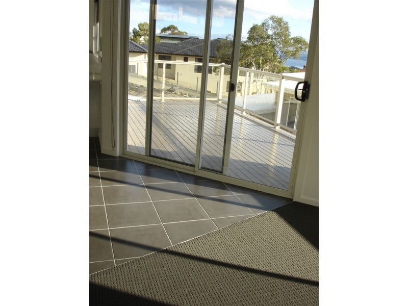 1/641 Oceana Drive, Tranmere TAS 7018