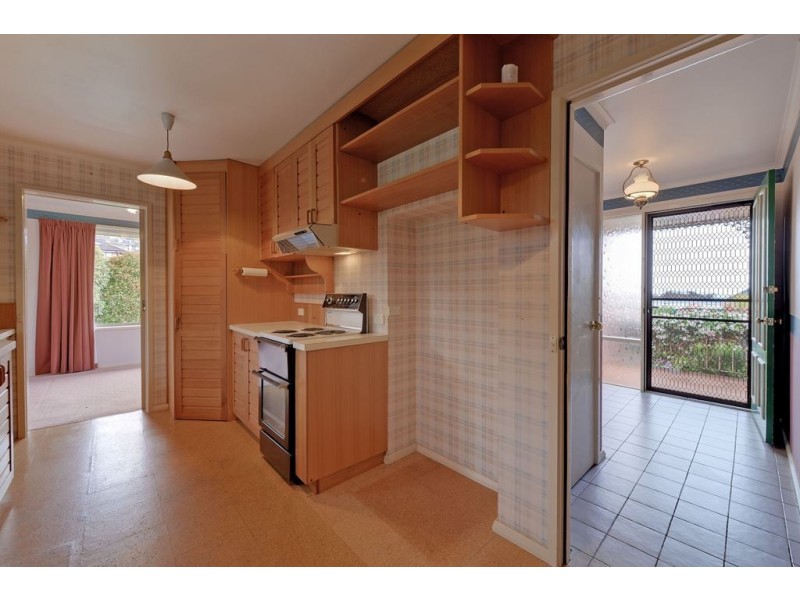 59 Shoreline Drive, Howrah TAS 7018