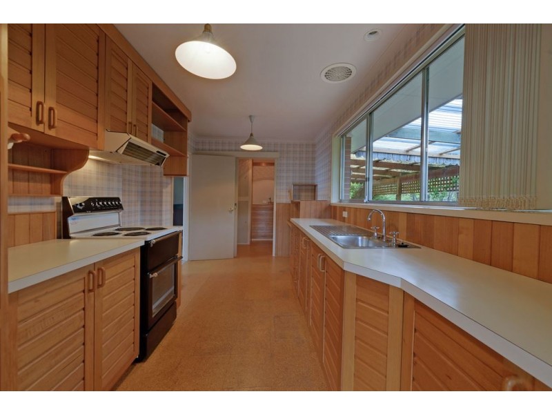 59 Shoreline Drive, Howrah TAS 7018