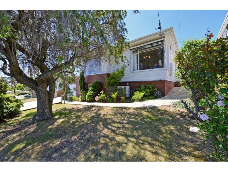 16 East Derwent Highway, Rose Bay TAS 7015