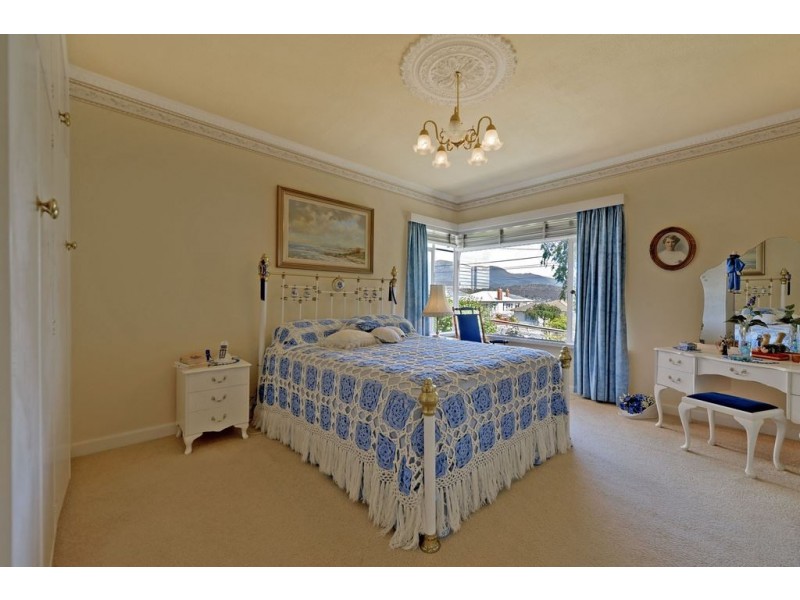 16 East Derwent Highway, Rose Bay TAS 7015