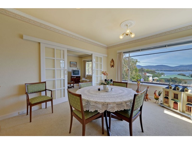 16 East Derwent Highway, Rose Bay TAS 7015