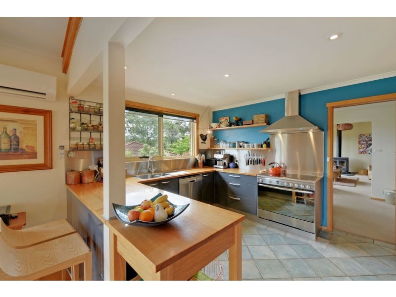 18 Minerva Street, Howrah TAS 7018