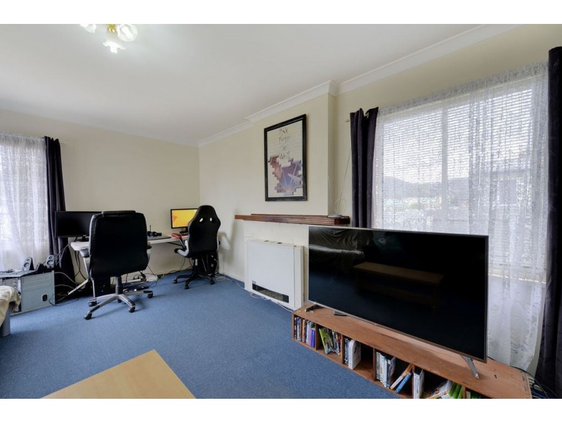 9 Shouten Street, Warrane TAS 7018