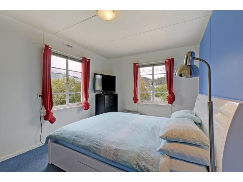 9 Shouten Street, Warrane TAS 7018