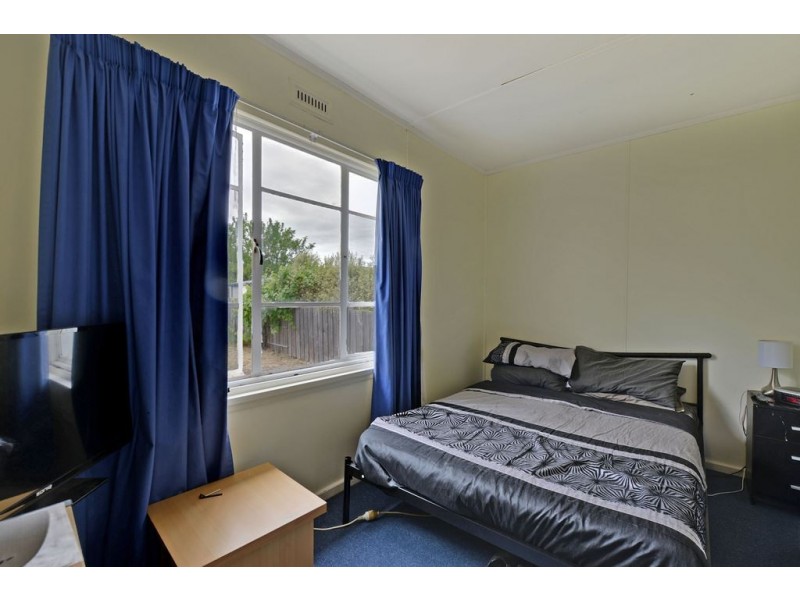 9 Shouten Street, Warrane TAS 7018