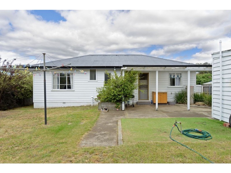 9 Shouten Street, Warrane TAS 7018