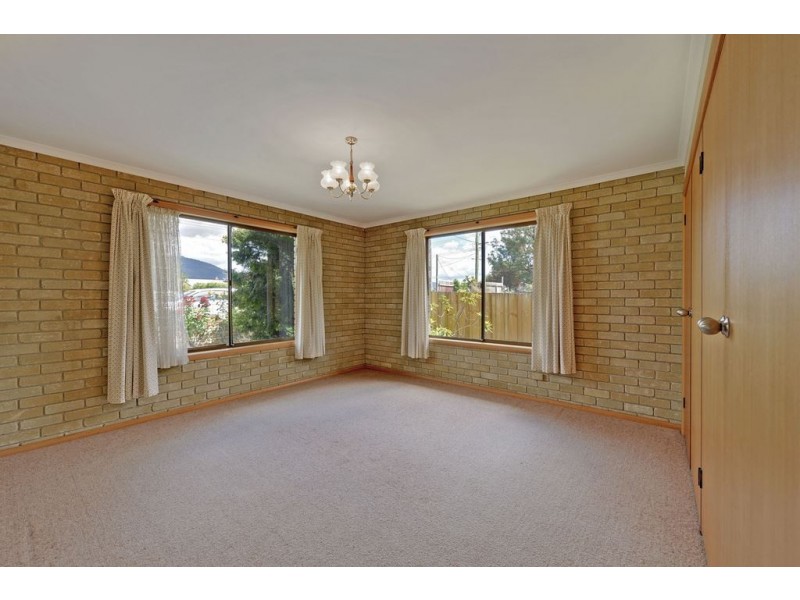 41 Gepp Parade, Derwent Park TAS 7009
