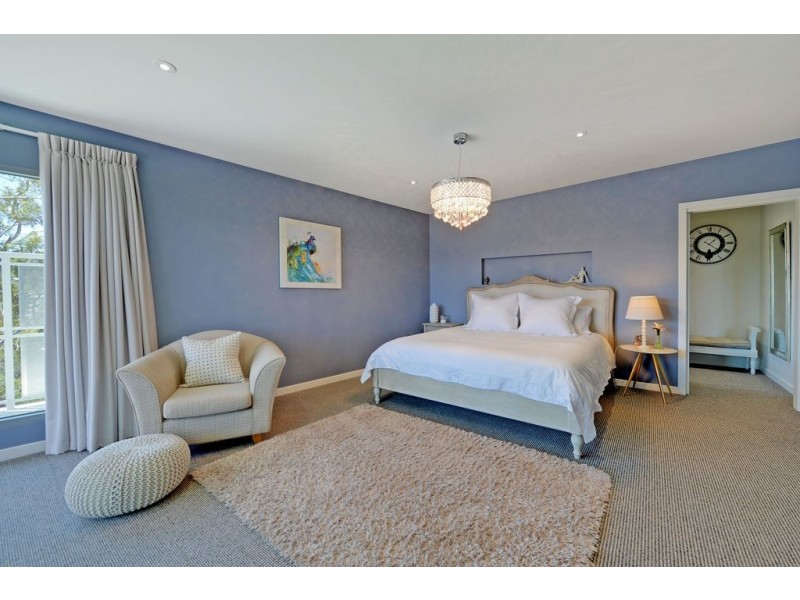 1 Ryeland Court, Rose Bay TAS 7015