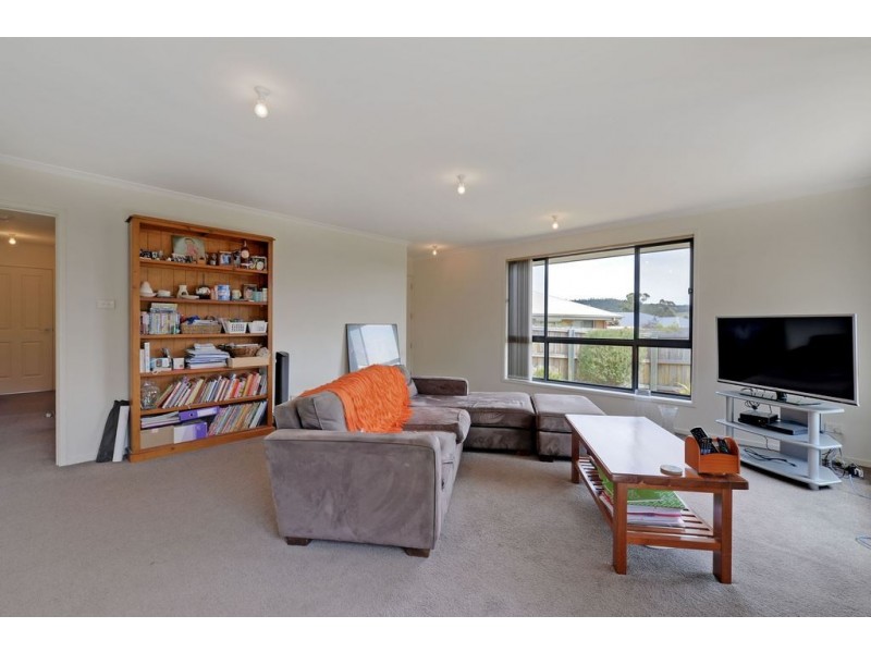 3/10 Parsonage Place, Rokeby TAS 7019