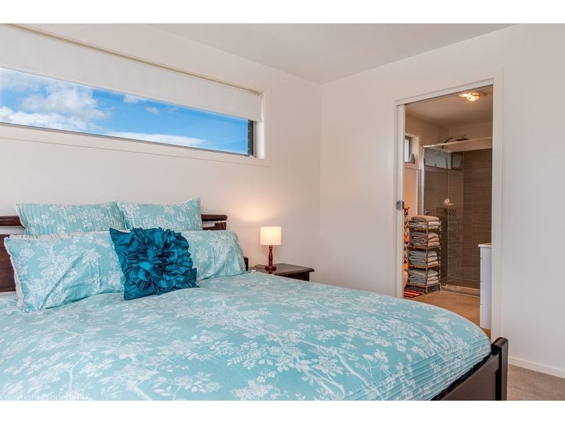 6 Vivalenett Close, Seven Mile Beach TAS 7170