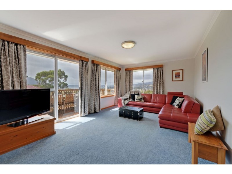 4 Kristen Court, Claremont TAS 7011