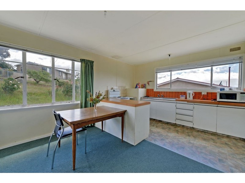 17 Tootonga Street, Chigwell TAS 7011