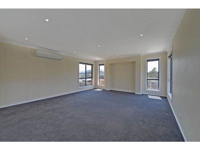 4 Juliana Close, Oakdowns TAS 7019