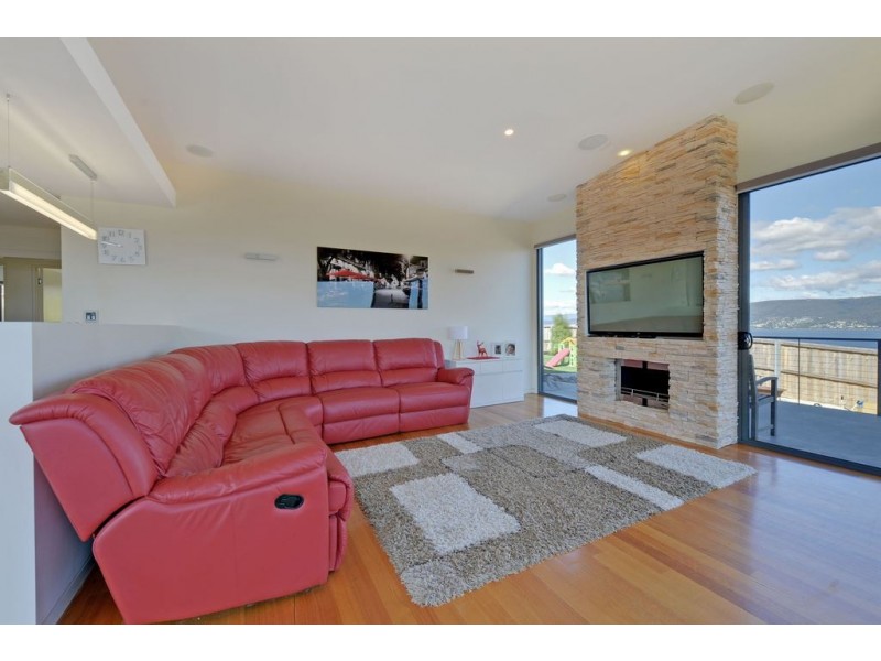1 Regatta Place, Tranmere TAS 7018