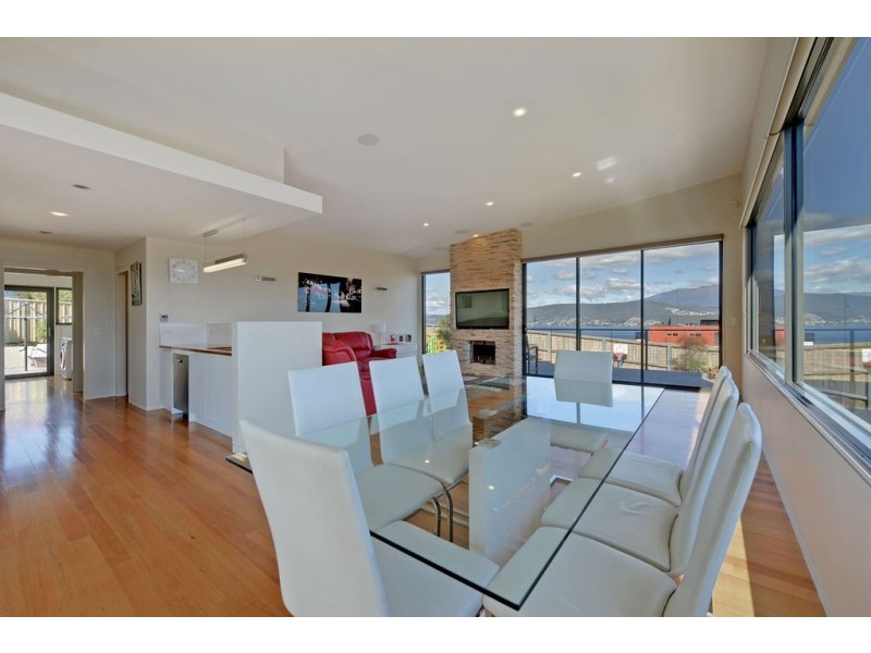 1 Regatta Place, Tranmere TAS 7018