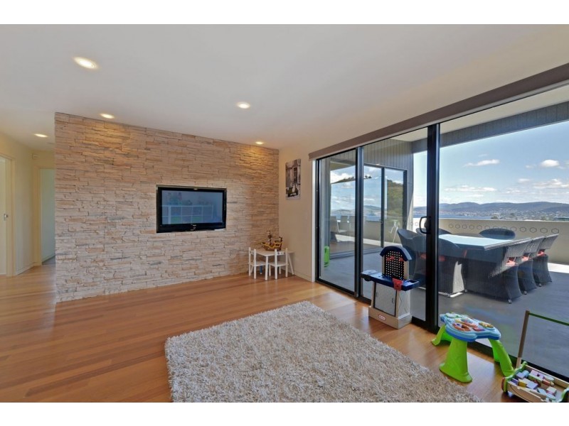 1 Regatta Place, Tranmere TAS 7018