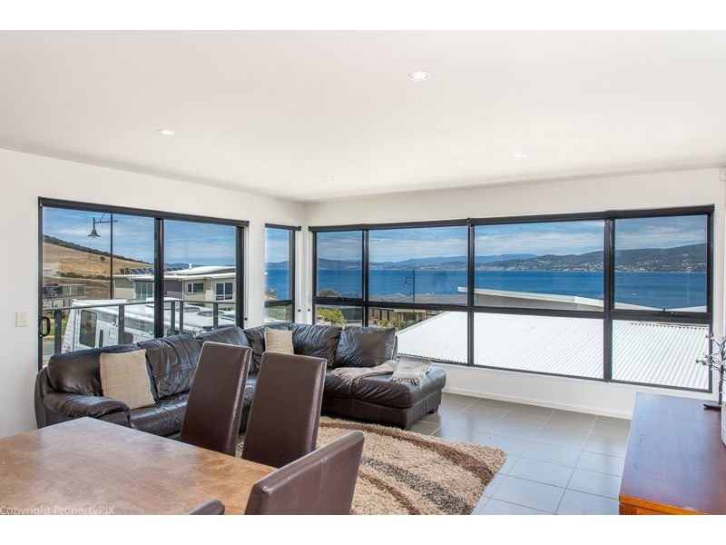 14 Anchorage Court, Tranmere TAS 7018