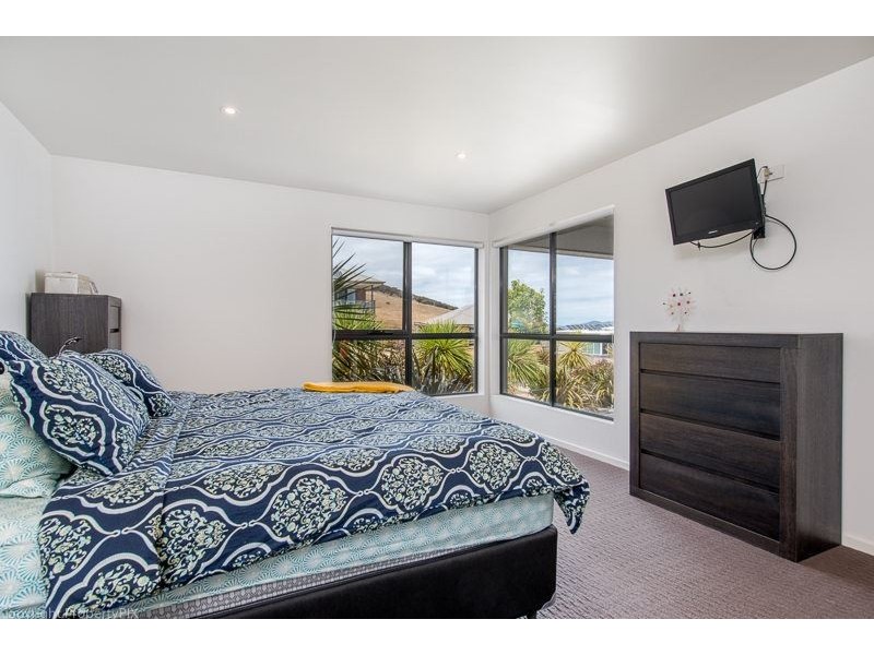 14 Anchorage Court, Tranmere TAS 7018