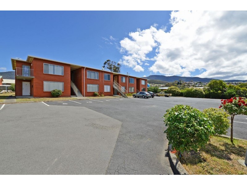 18/4 Myella Drive, Berriedale TAS 7011