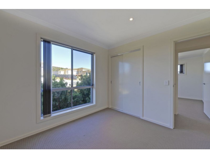 1/25 Staff Raod, Electrona TAS 7054