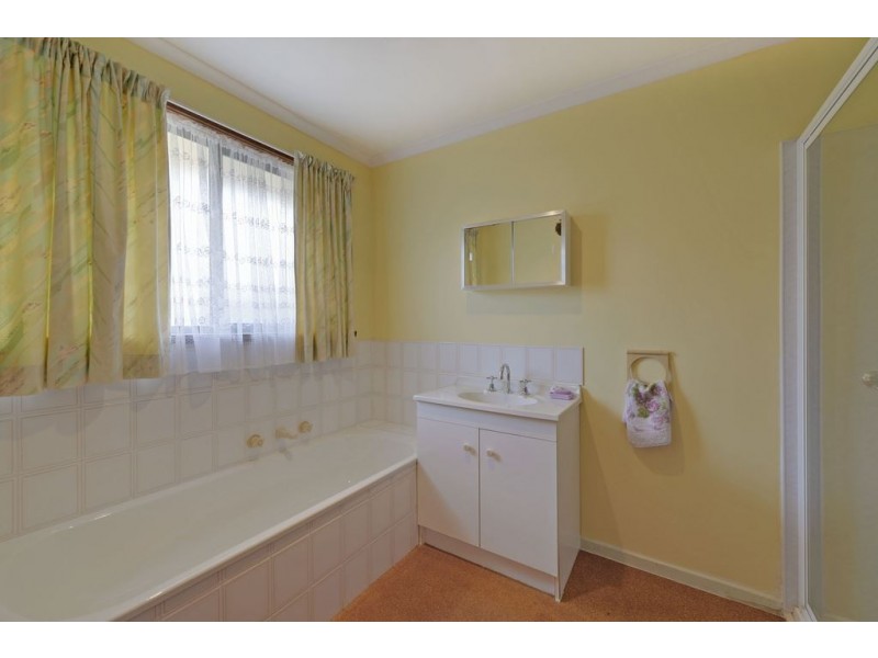 3/441 Oceana Drive, Howrah TAS 7018