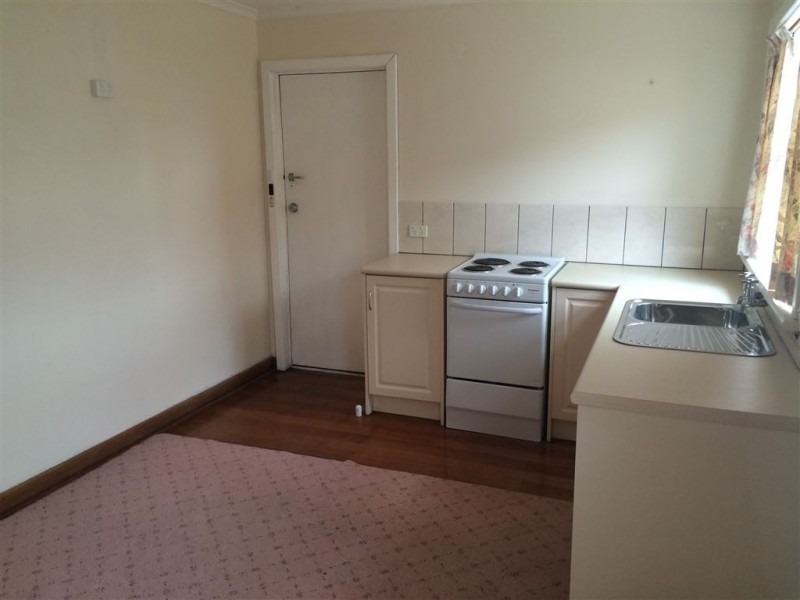 7B Chatsworth Street, Rose Bay TAS 7015