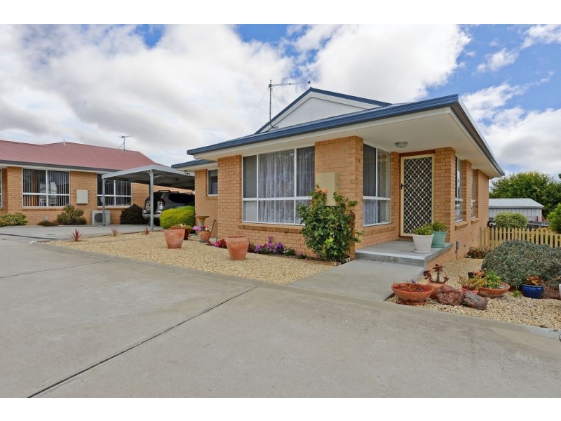 4/26 Horsham Road, Oakdowns TAS 7019