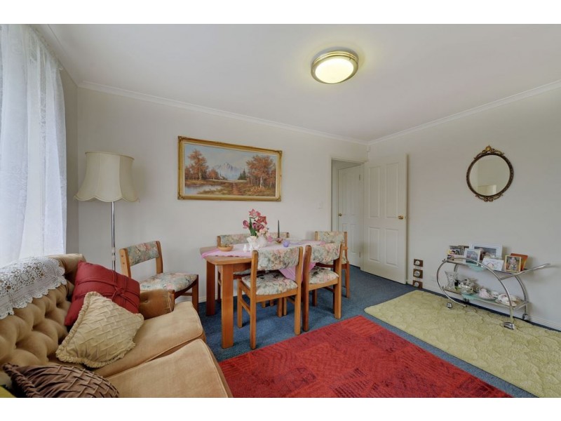 4/26 Horsham Road, Oakdowns TAS 7019