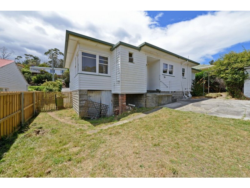 84 Gordons Hill Road, Lindisfarne TAS 7015