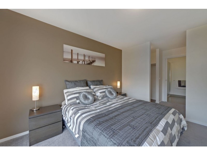 13 Dianella Drive, Blackmans Bay TAS 7052