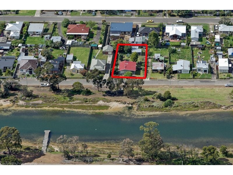 33 South Terrace, Lauderdale TAS 7021