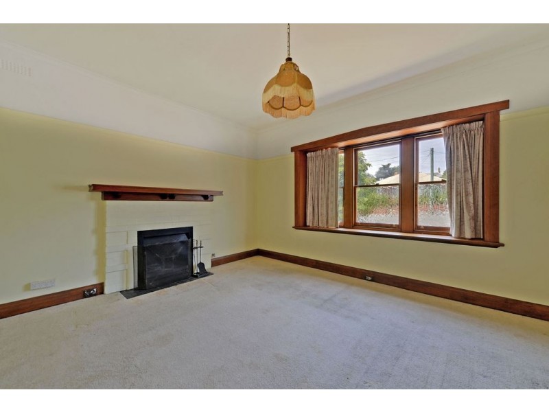 2 Carlton Street, Lenah Valley TAS 7008