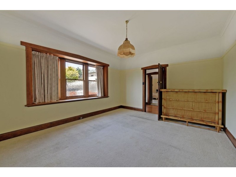 2 Carlton Street, Lenah Valley TAS 7008