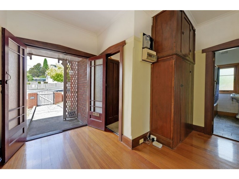 2 Carlton Street, Lenah Valley TAS 7008
