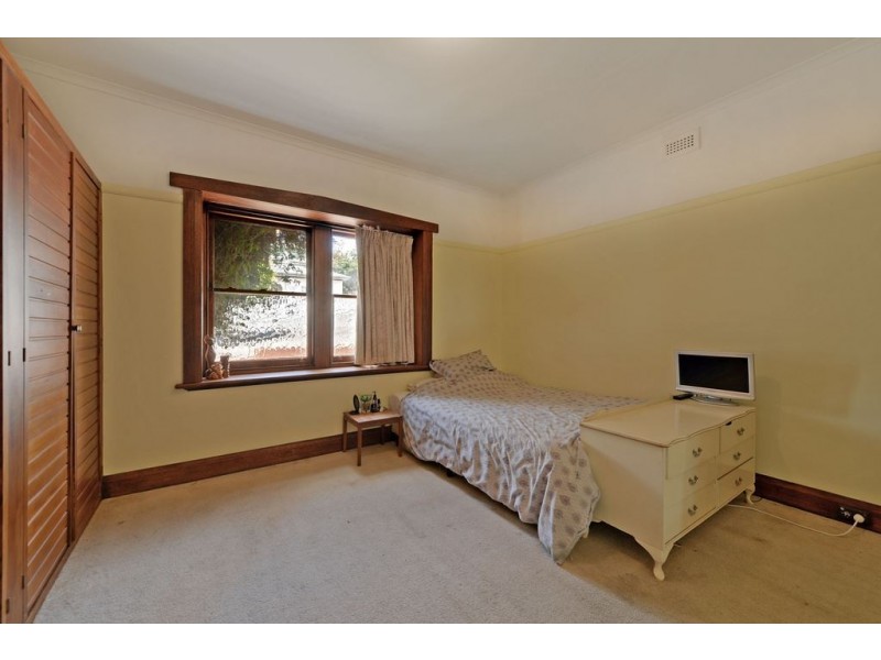 2 Carlton Street, Lenah Valley TAS 7008