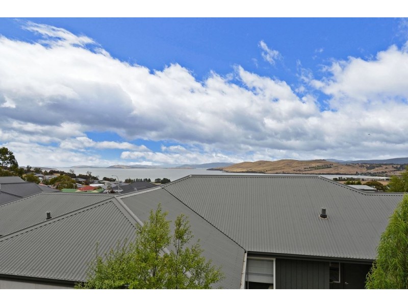 14 Ivy Close, Oakdowns TAS 7019