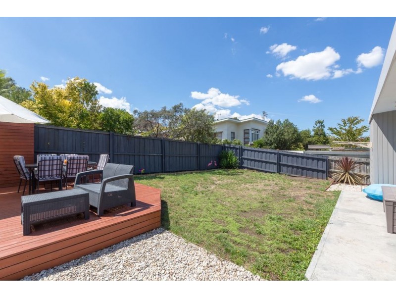 16 Clinton Road, Geilston Bay TAS 7015