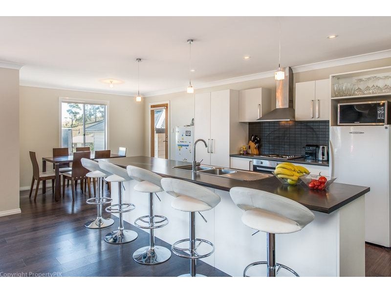22 Spinnaker Crescent, Tranmere TAS 7018