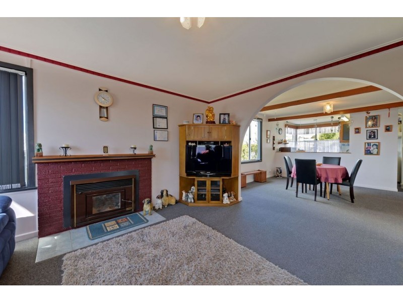 43 Bay Road, Midway Point TAS 7171