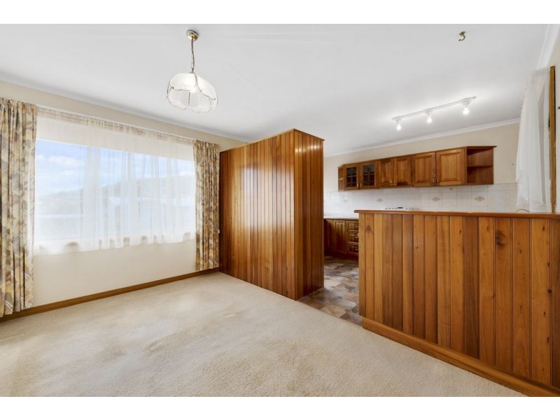 22 Alawarra Street, Howrah TAS 7018