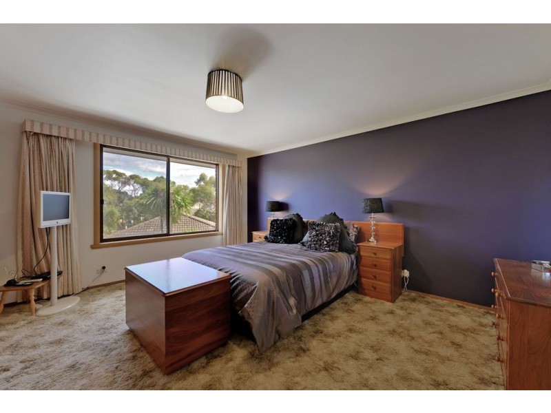 24 Minerva Street, Howrah TAS 7018