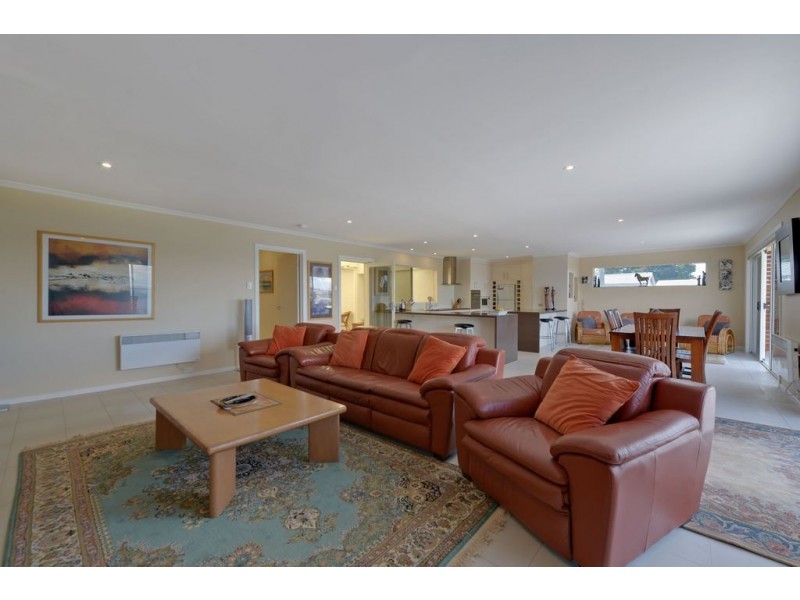 397 Shark Point Road, Penna TAS 7171