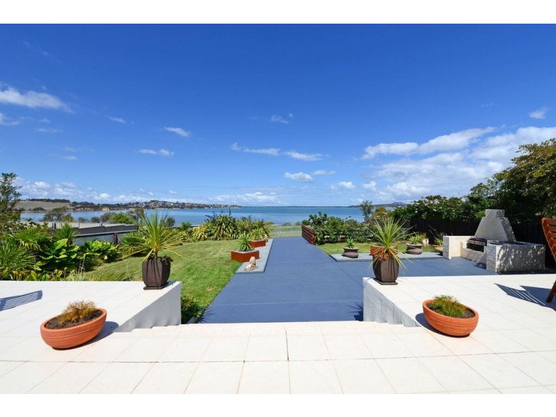 397 Shark Point Road, Penna TAS 7171