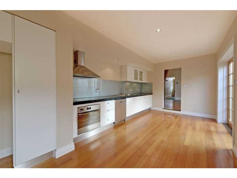 22 Wignall Street, North Hobart TAS 7000