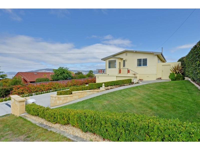 30 River Street, Bellerive TAS 7018