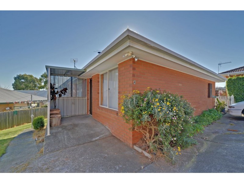 4/12 Vieste Drive, Glenorchy TAS 7010